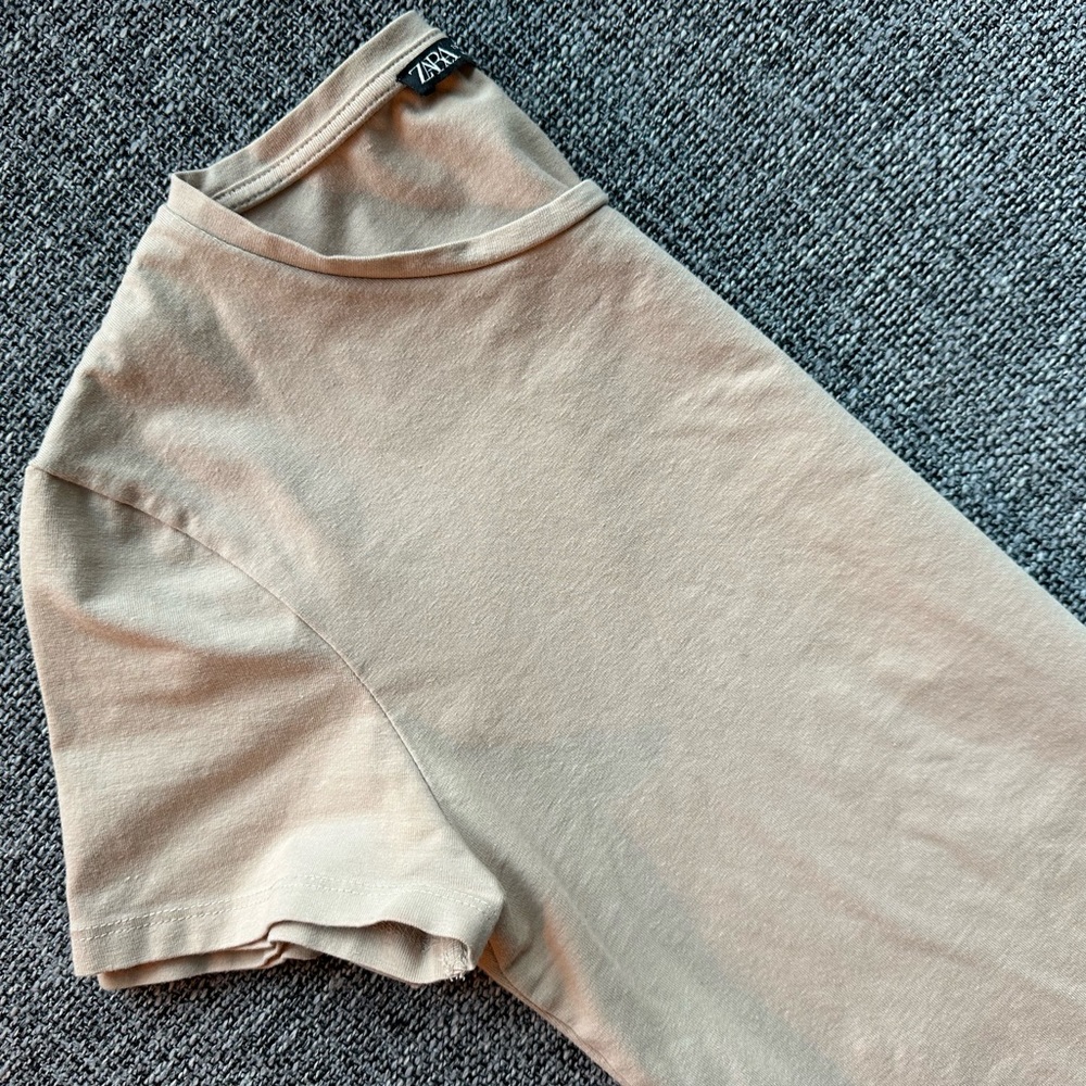 Neutral Basic Tee - Picture 2 of 2